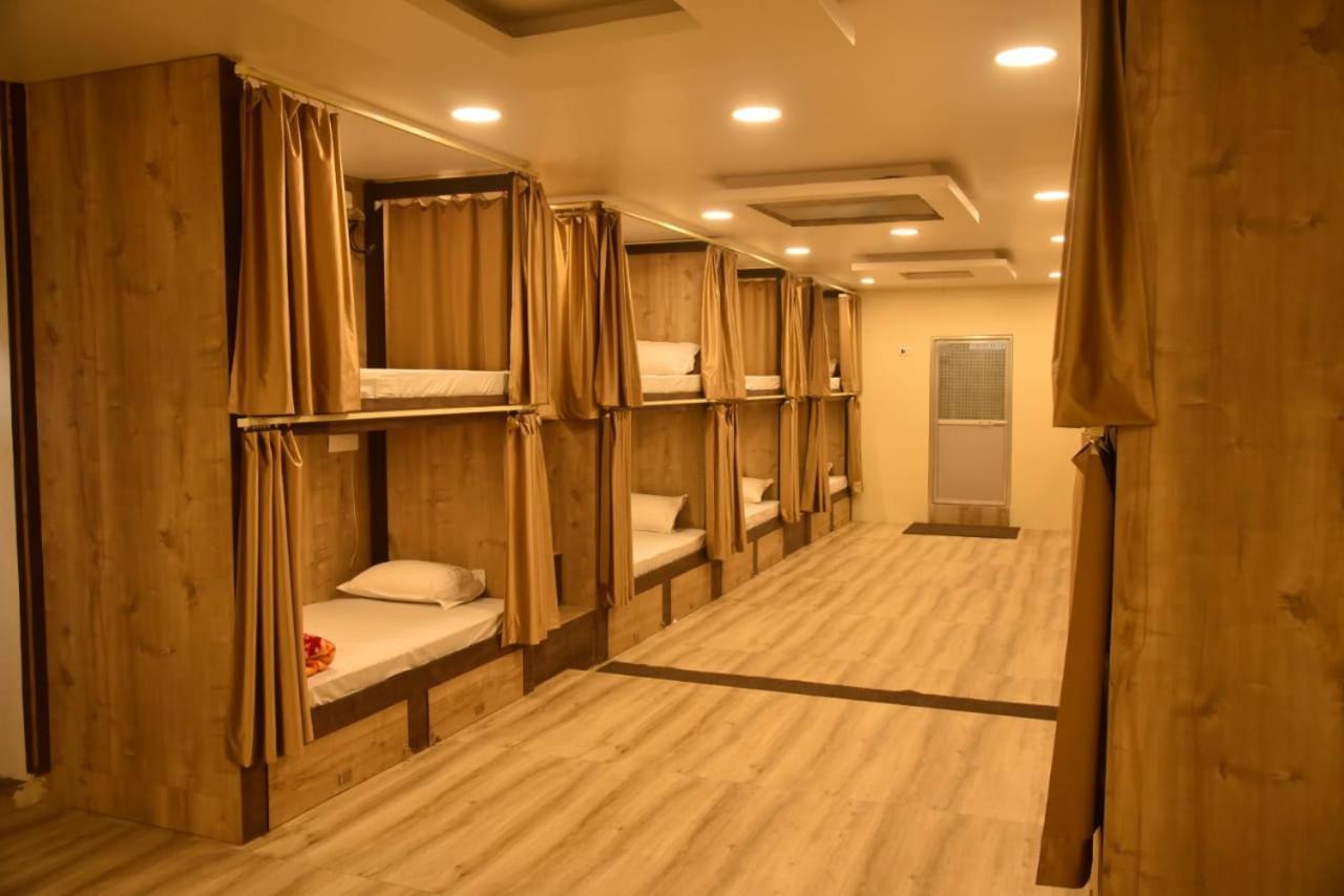 Hotel Relax Inn Prayagraj Exterior foto